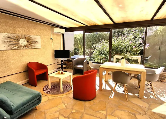 Entierement Equipe - Entre Paris & Appartement
